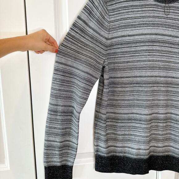 MICHAEL KORS -NwoT- Links Stripe Crew Neck Sweater | Large - Picture 5 of 9